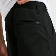 Calça Volcom Frickin Skate Chino