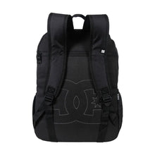 Mochila Esportiva DC Defender Preta p04