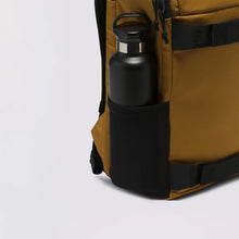 Mochila Obstacle Skatepack Golden Brown