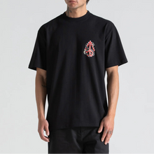 Camiseta Volcom Confort Fit Snake Peace Preta