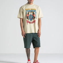 Camiseta Volcom Comfort Fit World Weapon Bege