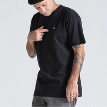 Camiseta Volcom Regular Stone Blanks Preta