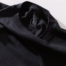 Camiseta Volcom Confort Fit Solo Wolf Preta
