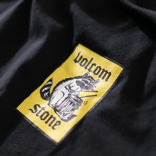 Camiseta Volcom Comfort Fit Rockout Preta