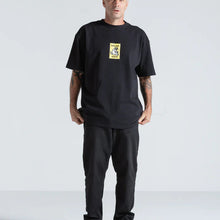 Camiseta Volcom Comfort Fit Rockout Preta