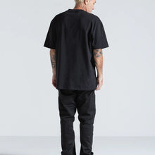 Camiseta Volcom Comfort Fit Rockout Preta