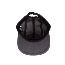 Boné Five Panel Strip Santa Cruz