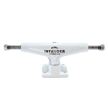 Truck Intruder Pro Series II 139 MID - White