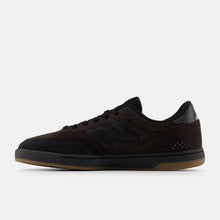 Tênis New Balance Numeric 440 V2 Brown