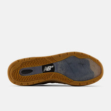 Tênis New Balance Nb Andrew Reynolds Numeric 933 Marrom