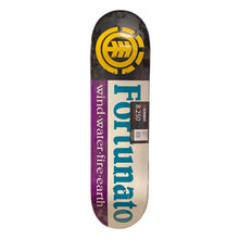 Shape de Maple: O Guia Definitivo Para Potencializar o Seu Rolê
Na hora de montar ou dar um upgrade no carrinho, a escolha do shape é a decisão mais importante para qualquer skatista. Entre as diversas opções de materiais, o shape de Maple se destaca como o padrão ouro da indústria global, sendo a escolha preferida de amadores e profissionais. Mas o que faz dessa madeira a melhor opção para o seu skate?

O Que é um Shape de Maple?
O shape de Maple é fabricado com lâminas de madeira da árvore Bordo (Maple, e